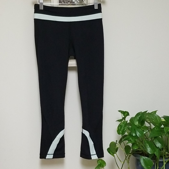 👖Lululemon Women's leggings Size 4 - Picture 2 of 7